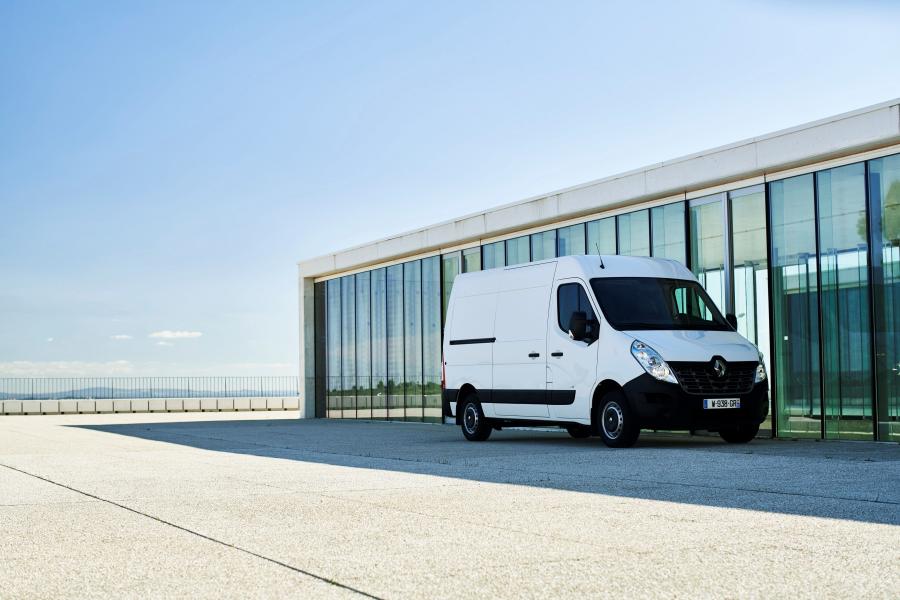  Renault Master Z.E. L3H2 Van 2017 года  (фото 5 из 42)